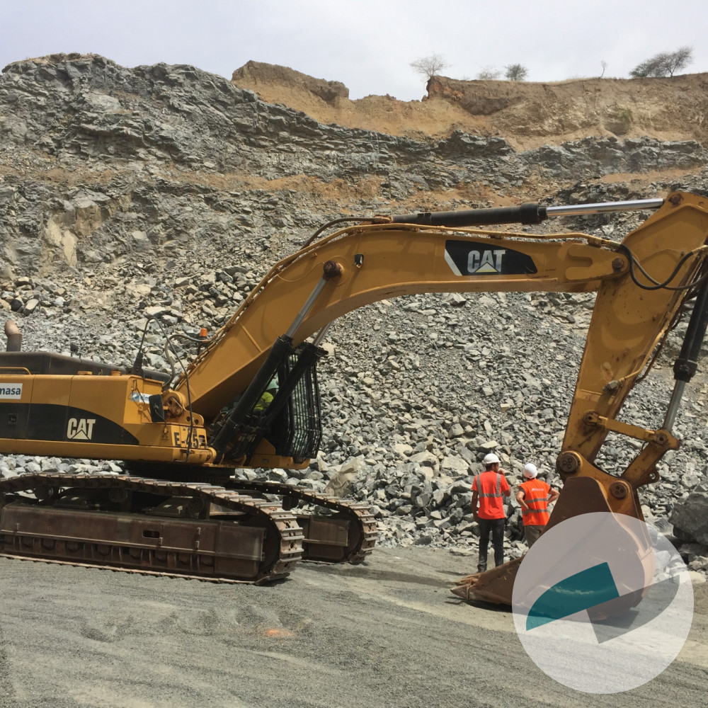 Elmasa Obras Públicas S.A. 2007 Caterpillar 345C LME