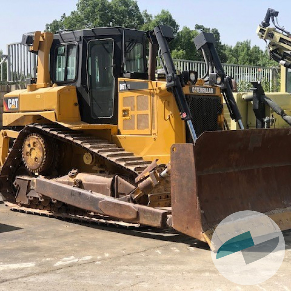 Elmasa Obras Públicas S.A. 2011 Caterpillar D6T XL