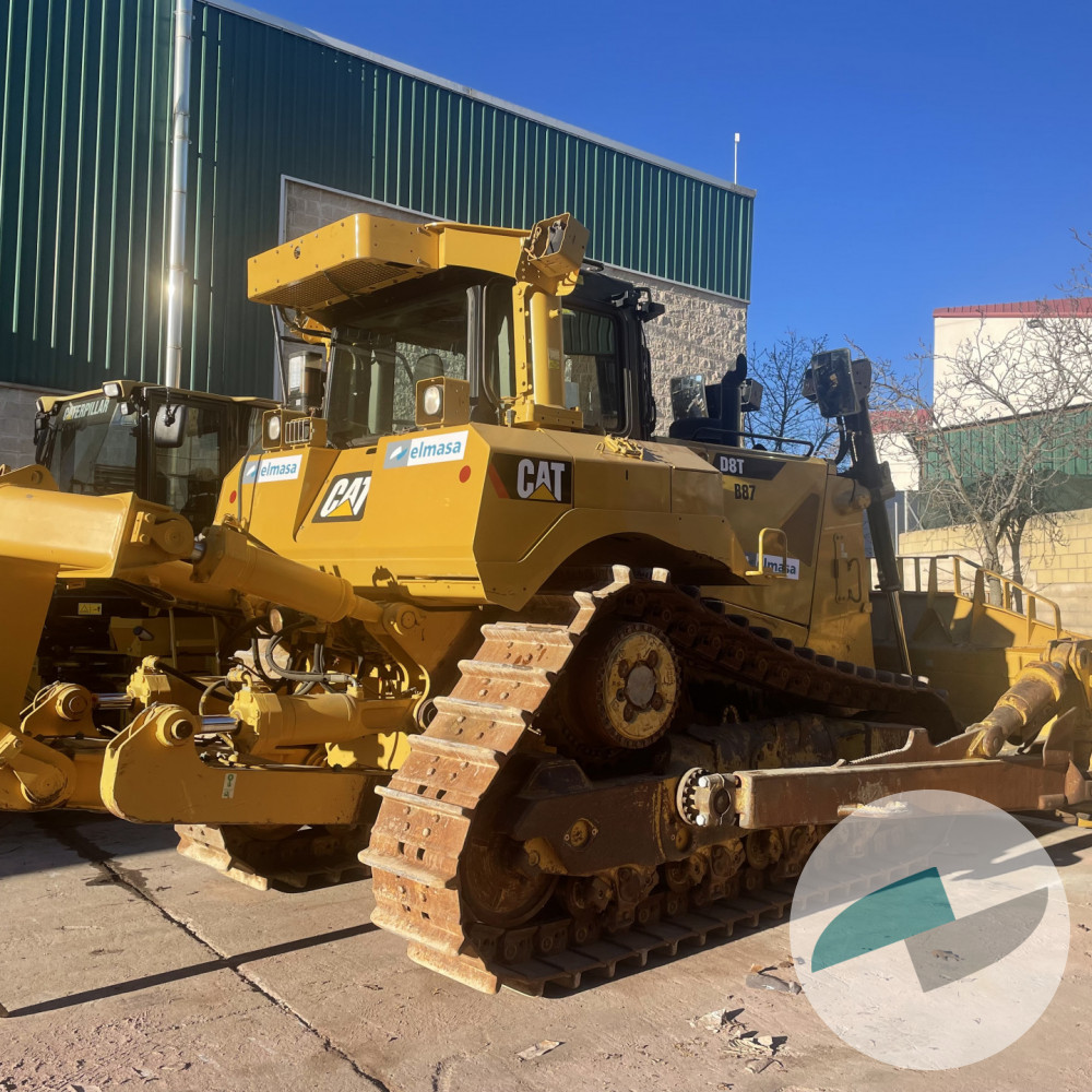 Elmasa Obras Públicas S.A. 2013 Caterpillar D8T